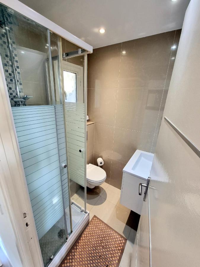 2 Pieces D'Exception Vue Mer Apartment Vence Exterior photo